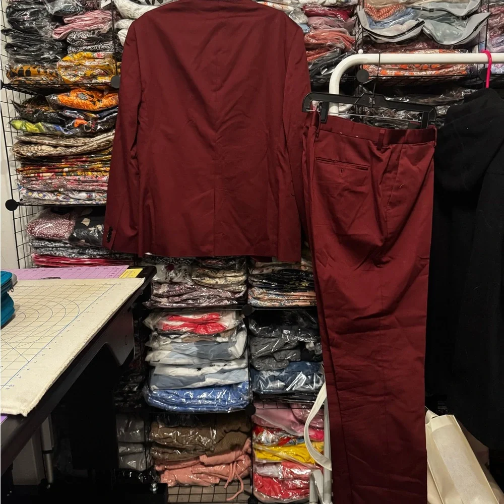 Express elegant burgundy